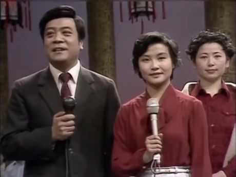 85年春晚，回顾1985年春晚，惊艳亮相的表演令人难忘